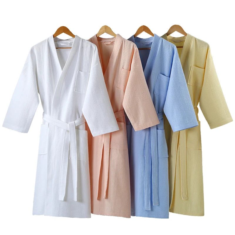 Premium quality luxury hotel 100% cotton mens and women bathrobe wholesale waffle bathrobe