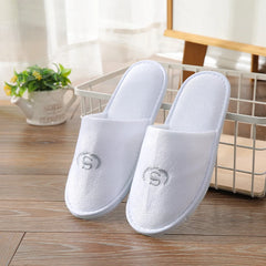 OEM Custom Logo Guest Slippers Wholesale Cheap Eva Sole Disposable Hotel Slippers White Guest Bedroom  Toweling Slippers